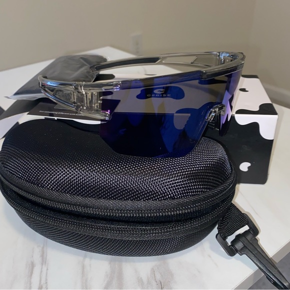 Sports Polarized Sunglasses - Picture 5 of 7